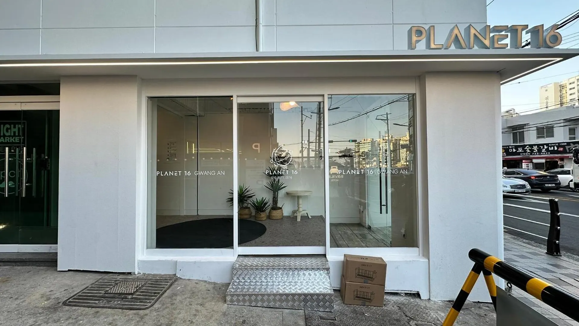 Gwangalli-Planet16 Pusan Korea Południowa